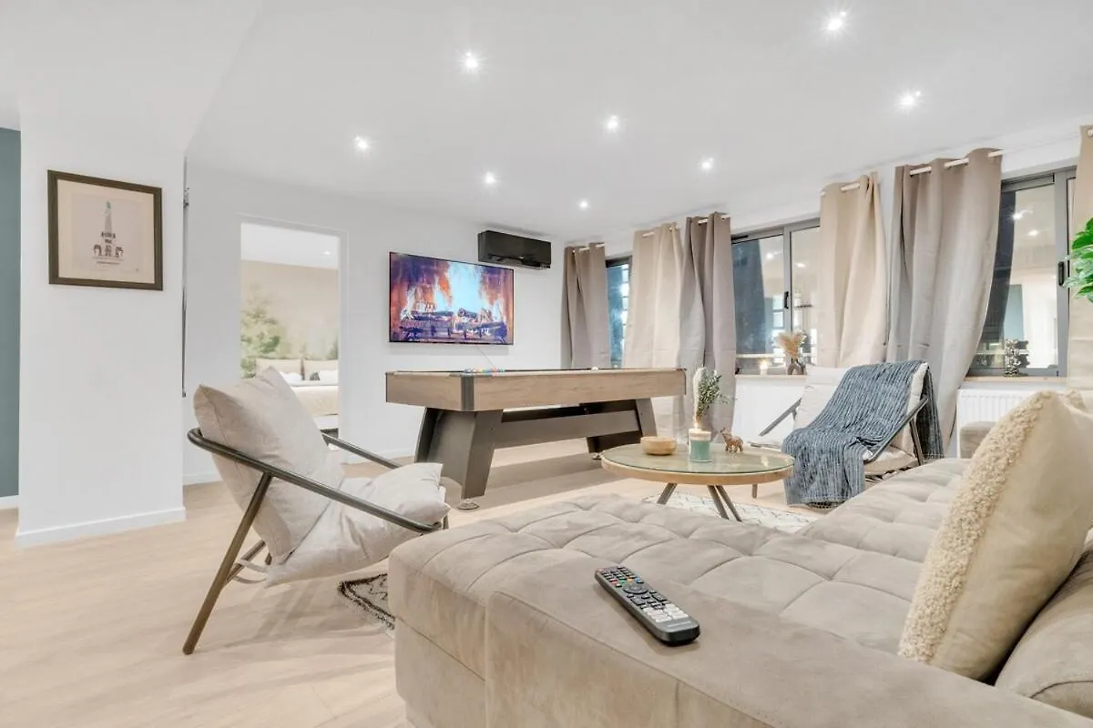 Le Quatre Sansculs - Proche Gare Apartman Chambéry 0*,